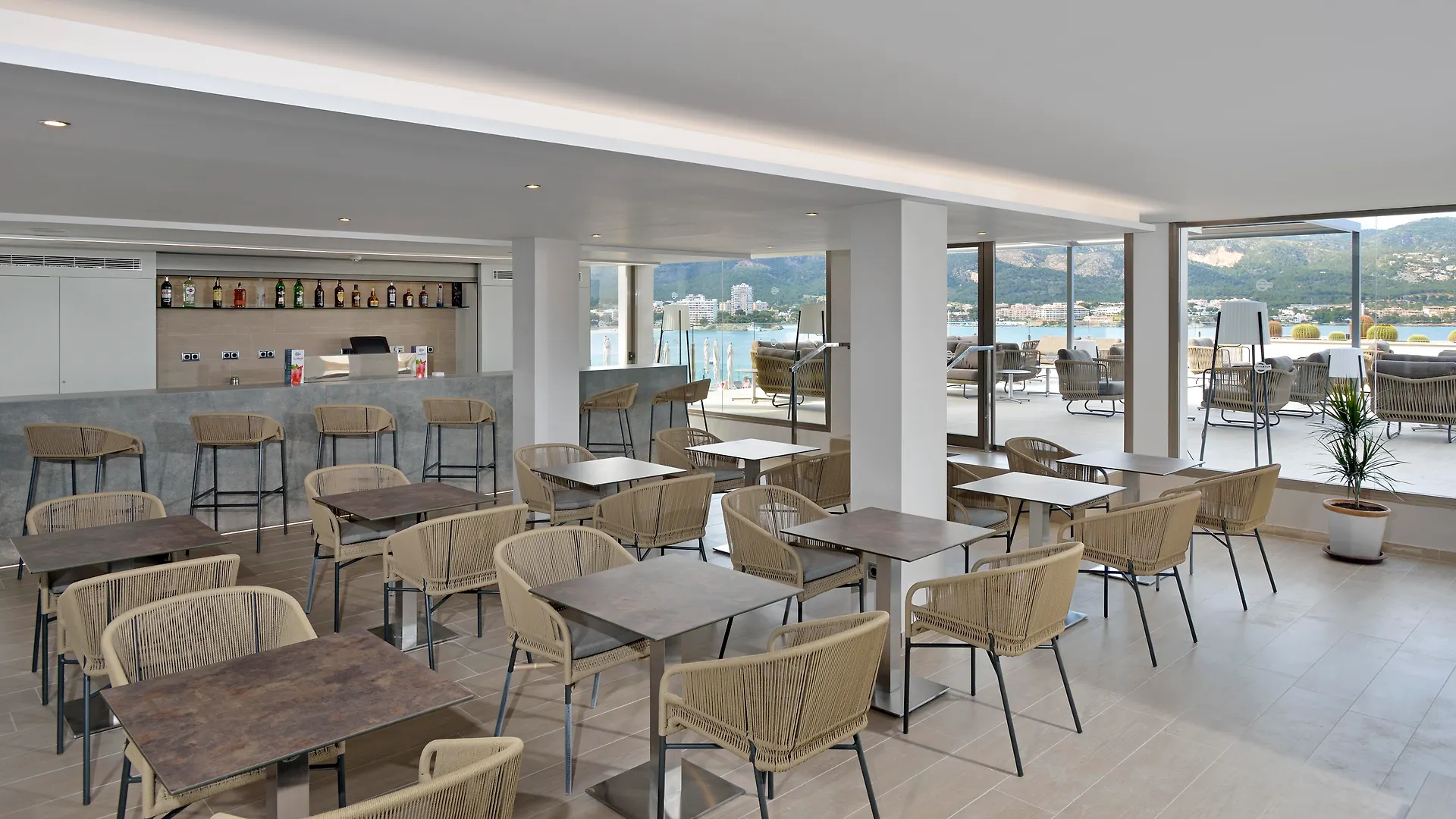 **** Aparthotel Leonardo Royal Hotel Mallorca Palmanova Bay Spain